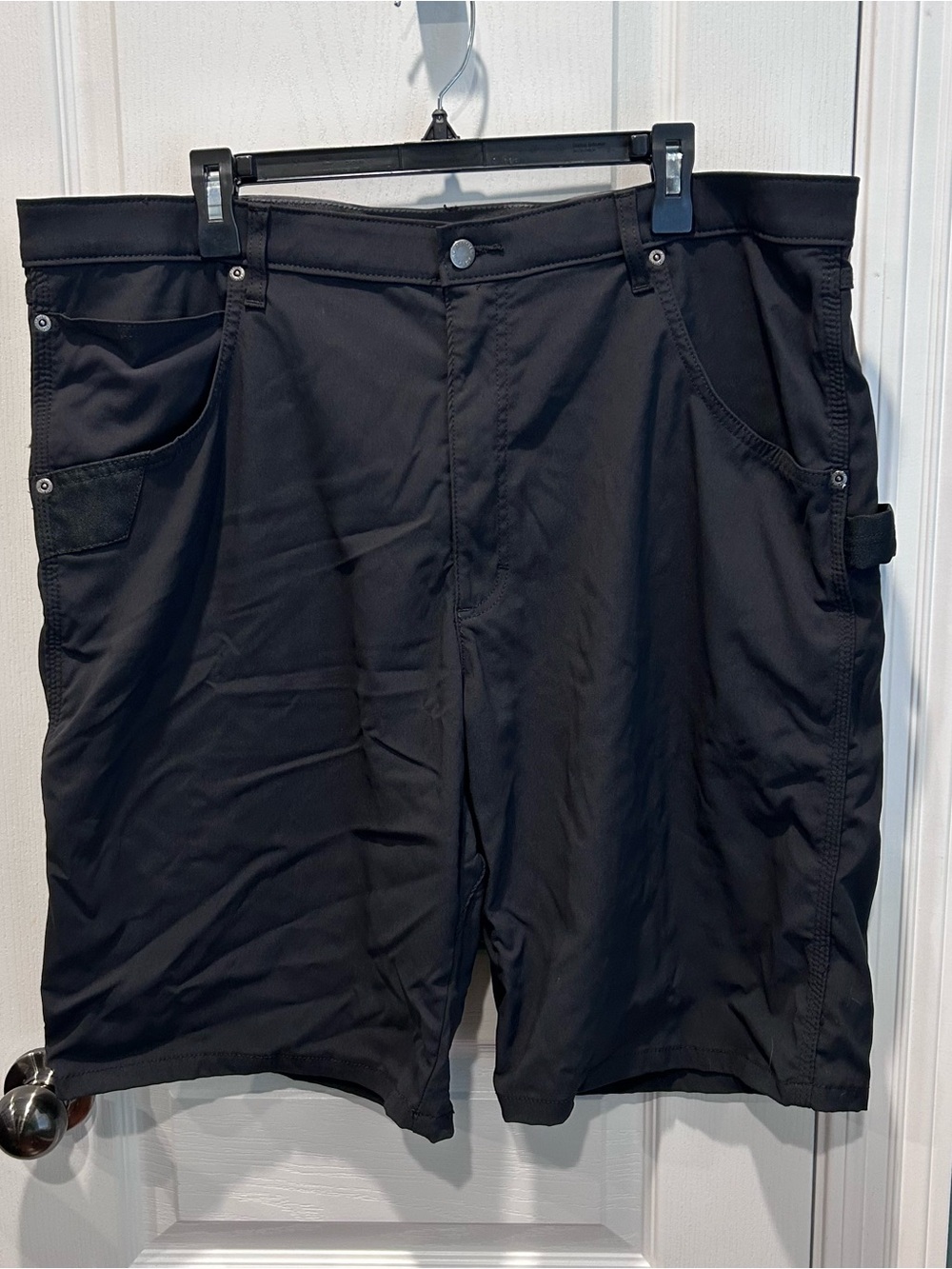 Wrangler Men's Performance Utility Shorts Black Size 40 Nylon Stretch 11" Inseam